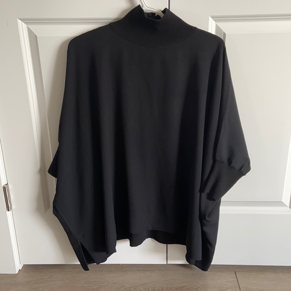 Aritzia Babaton 3/4 sleeve top